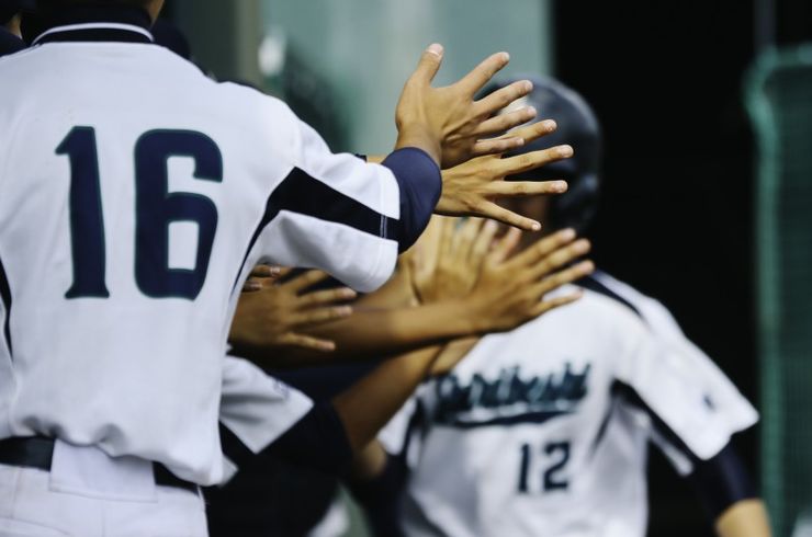 にぎわう野球チーム