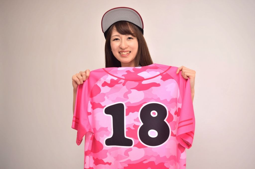 ユニフォーム女子